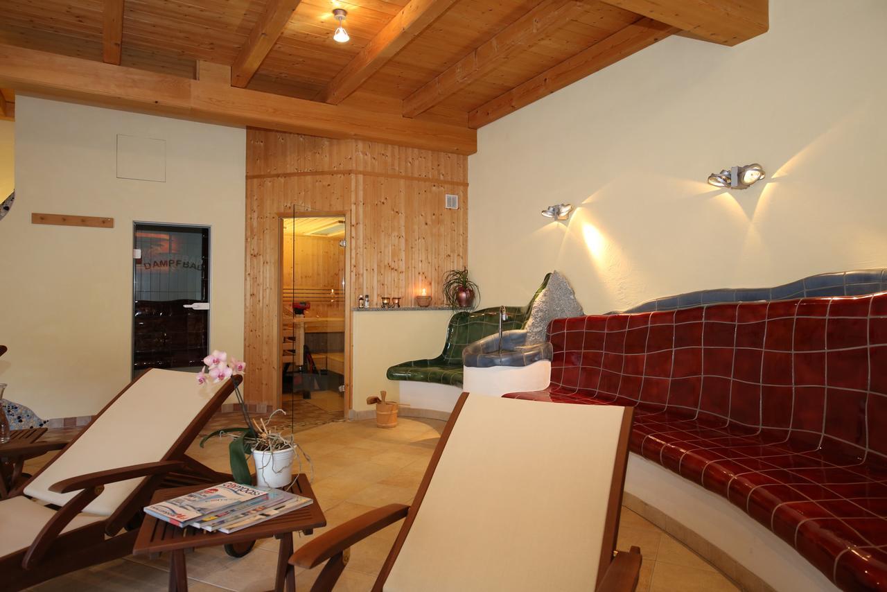 Gasthof - Landhotel Ernst Untermuhl Екстериор снимка